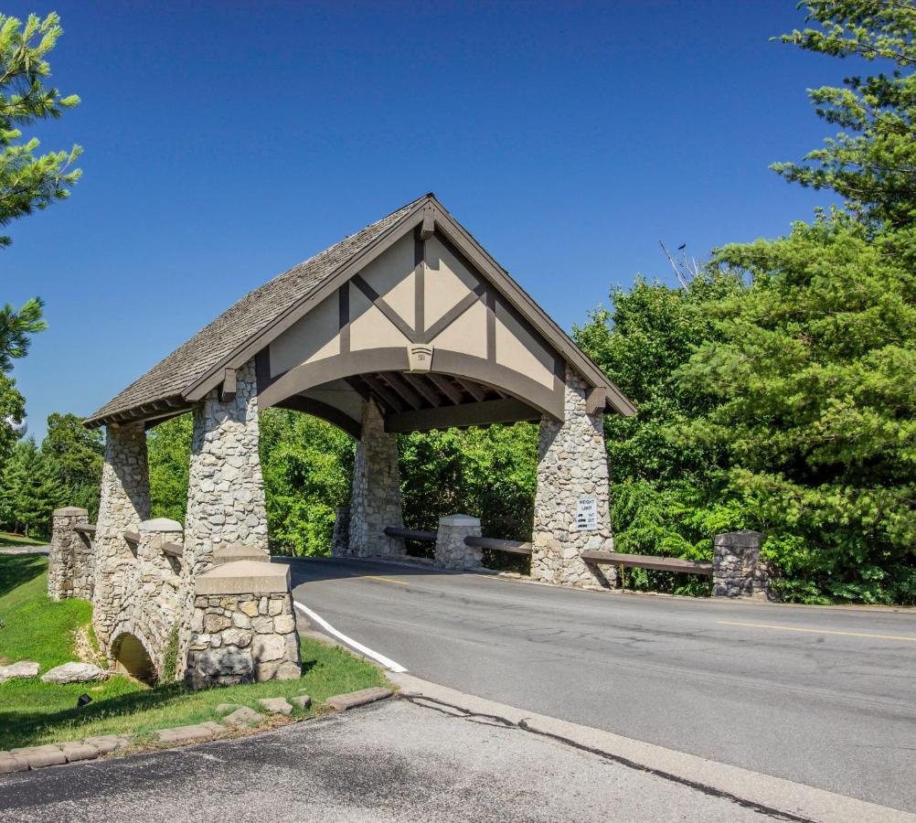 Pools Sleeps 10 Close To 76 Silver Dollar City 0502 Branson Eksteriør bilde