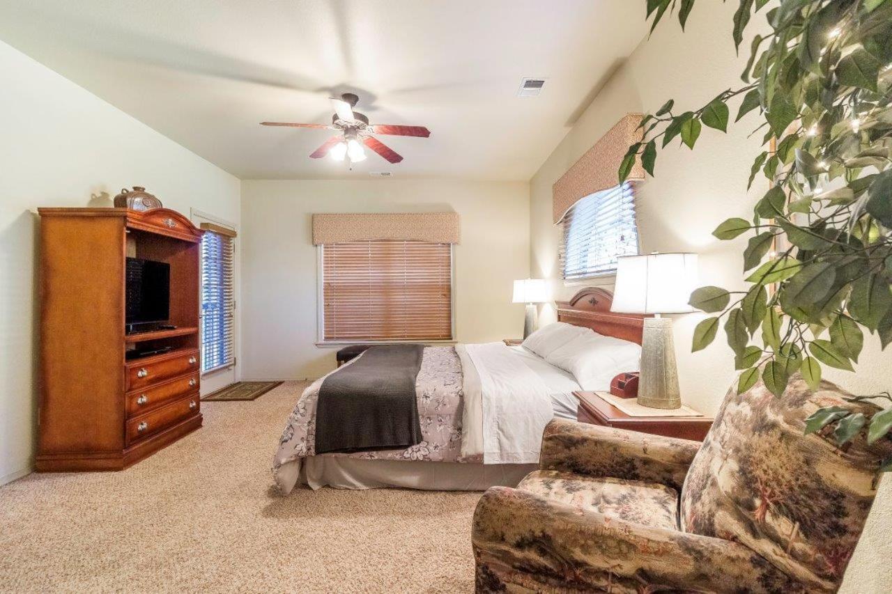 Pools Sleeps 10 Close To 76 Silver Dollar City 0502 Branson Eksteriør bilde